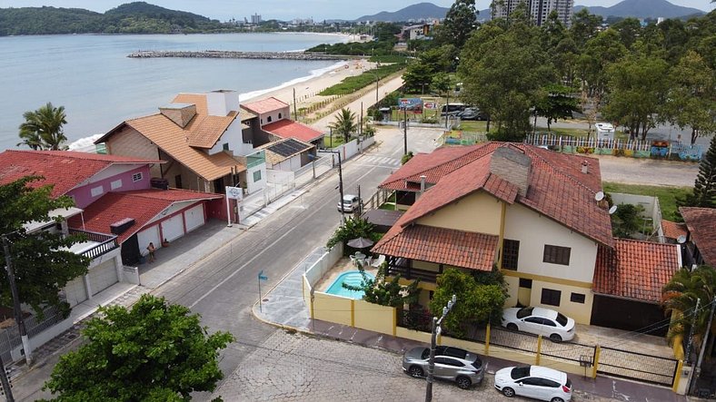 Casa para Veranear com Piscina, 5 quartos, Avenida da Praia,